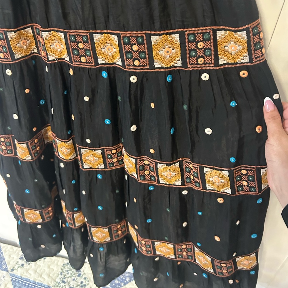 Guadalupe Moana embroidered tiered boho maxi dress - Picture 4 of 11